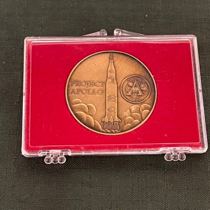 アポロ7号　アポロ初有人飛行　記念メダル　1968年