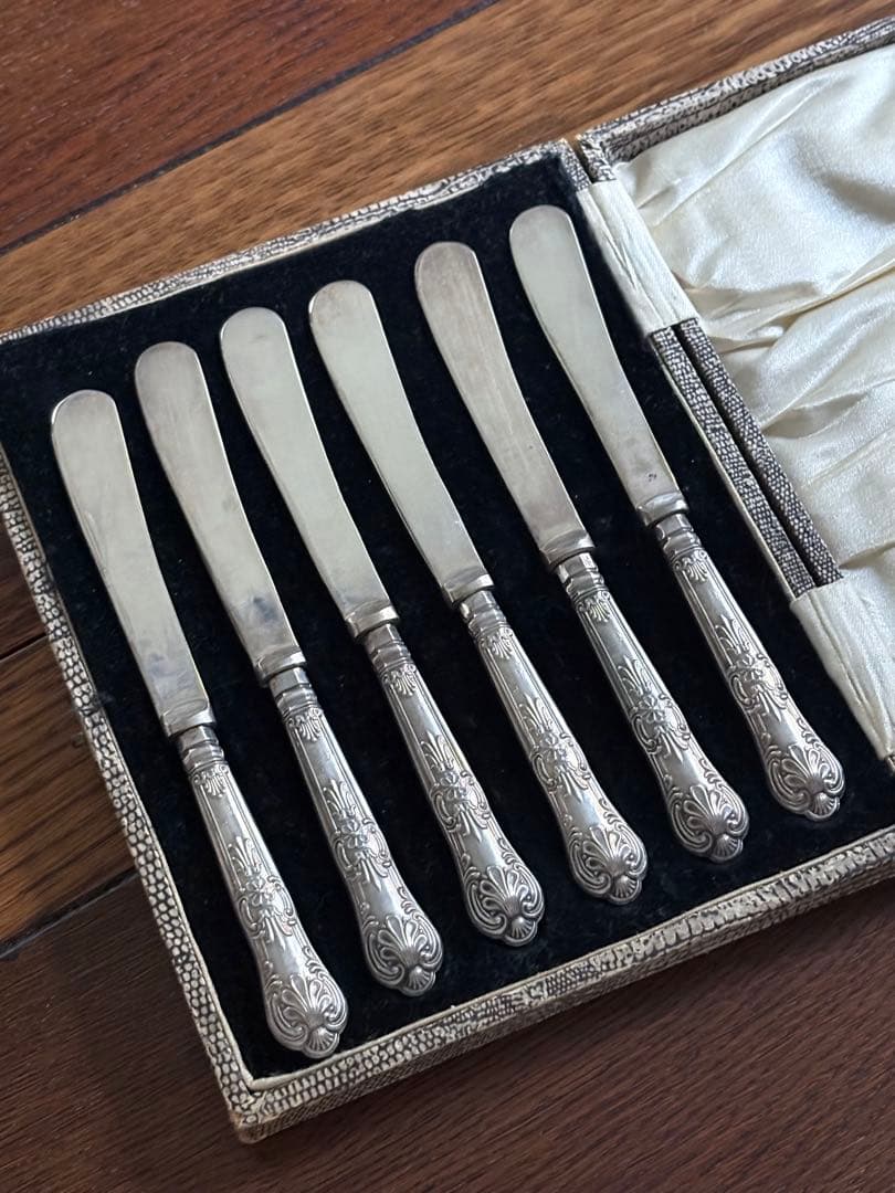 イギリスアンティーク 純銀製バターナイフ6本セットボックス付