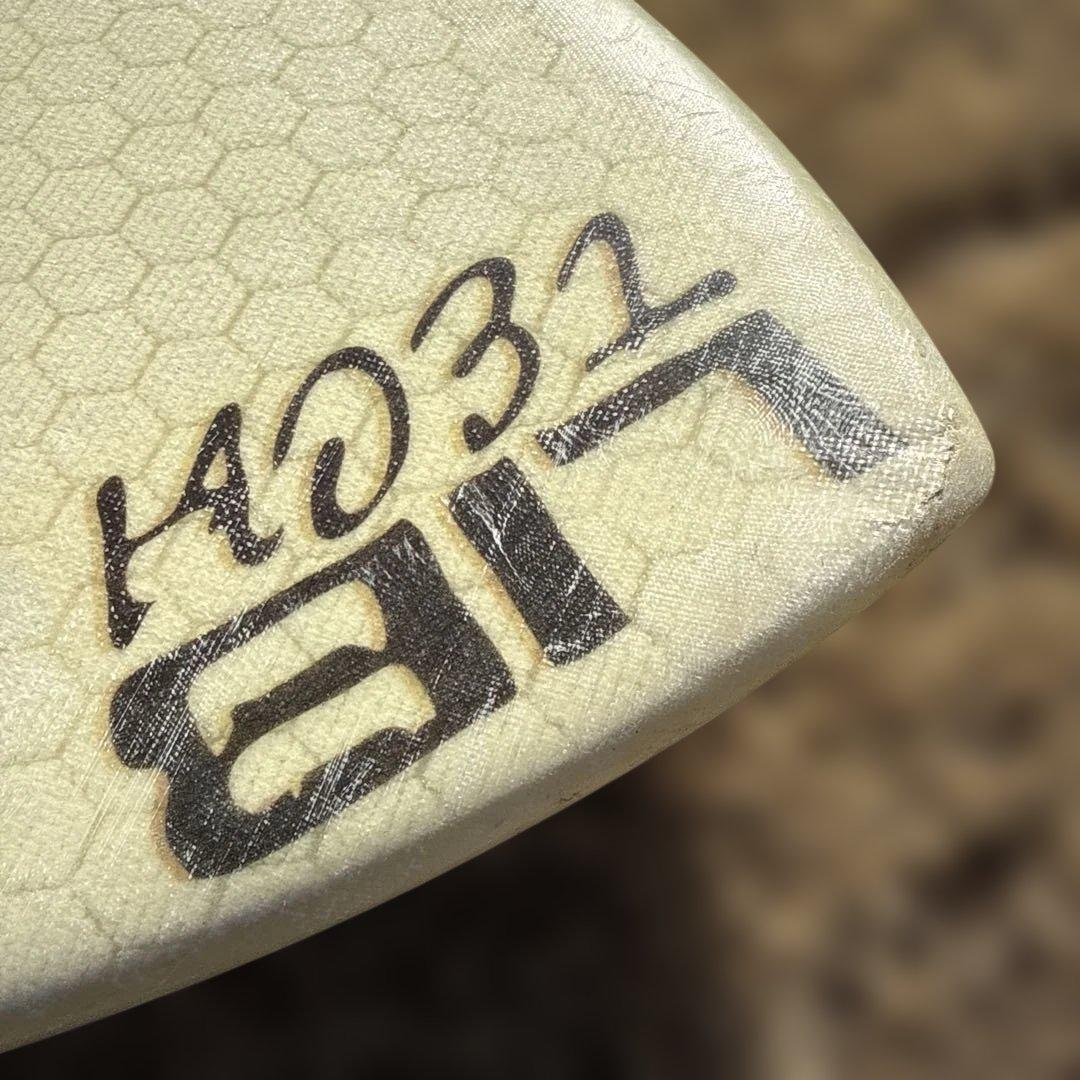 中古LIBTECH Crak’n（クラーケン）ウェイクサーフボード 2022年