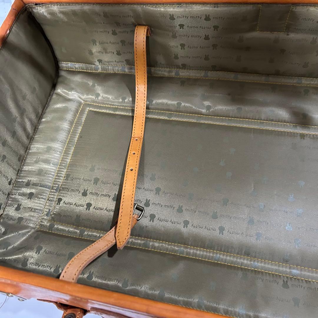 希少■ ミッフィー　リーブス　トランクケース　牛革