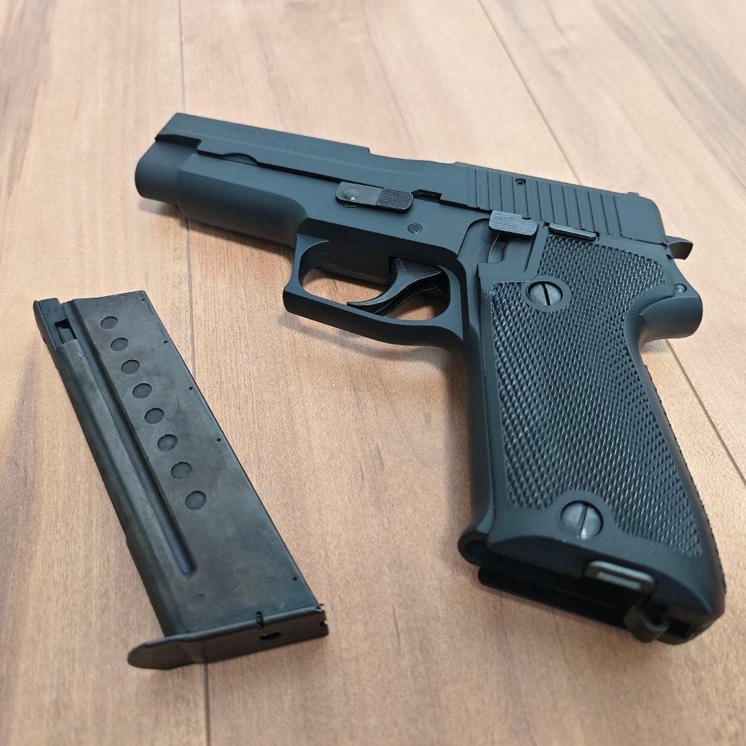 タナカ 9mm拳銃 SIG SAUER P220 陸上自衛隊仕様 ガスガン