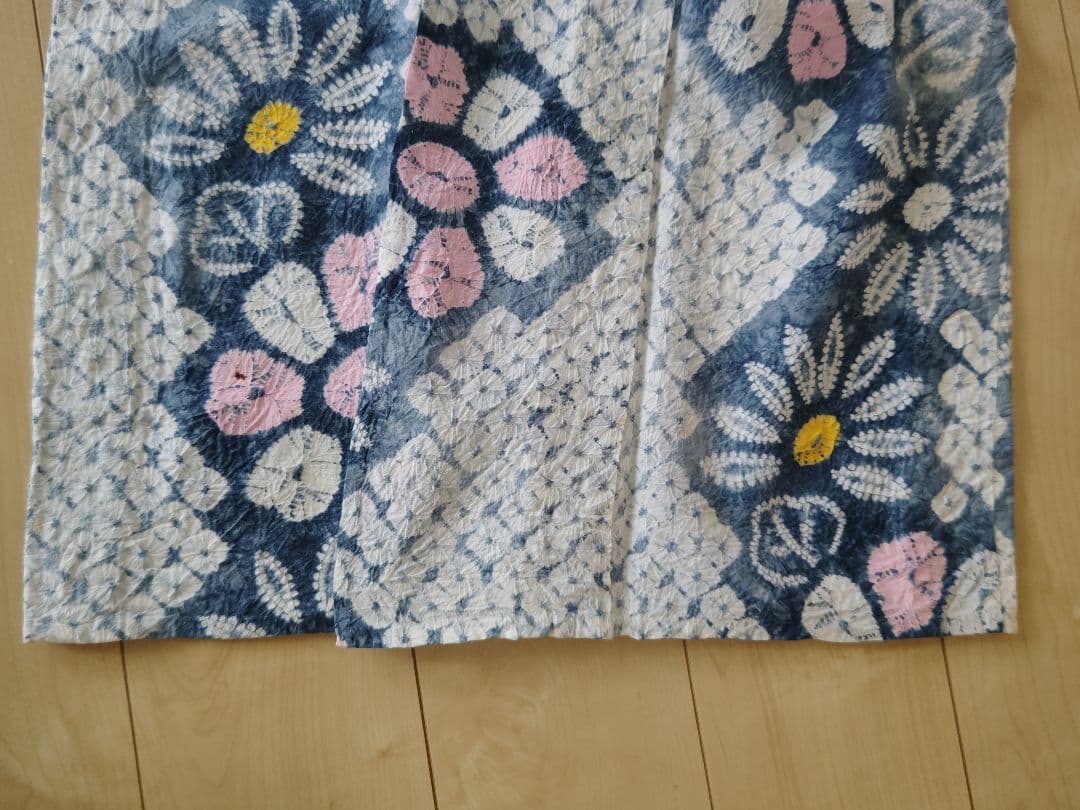有松絞り　浴衣　可愛い絞りの花柄