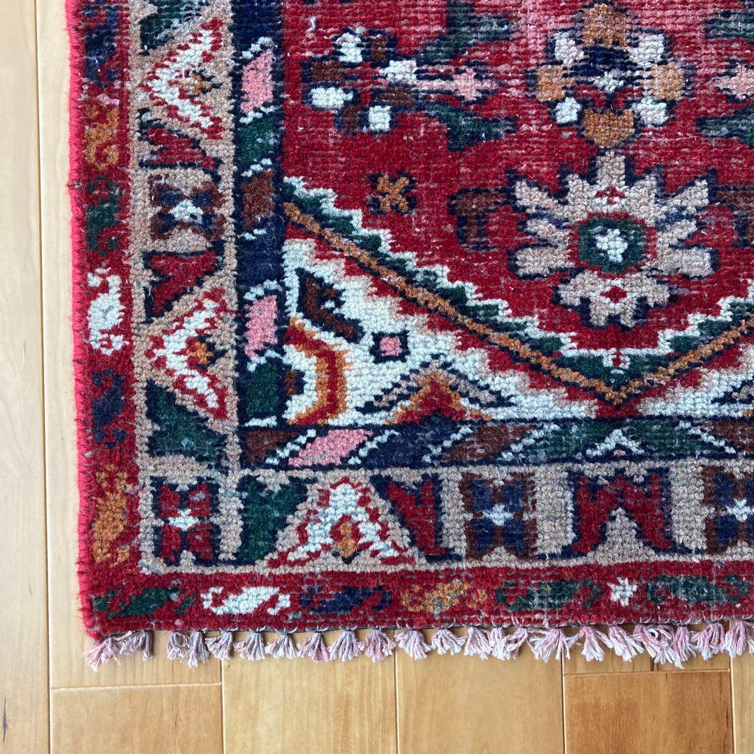 ヴィンテージラグ　トライバルラグ　インド　メダリオン