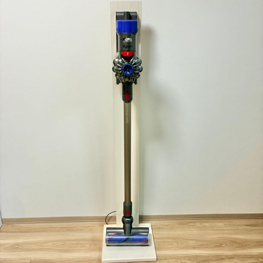 Dyson V8 absoluteスティッククリーナー 本体 壁掛けスタンド付き