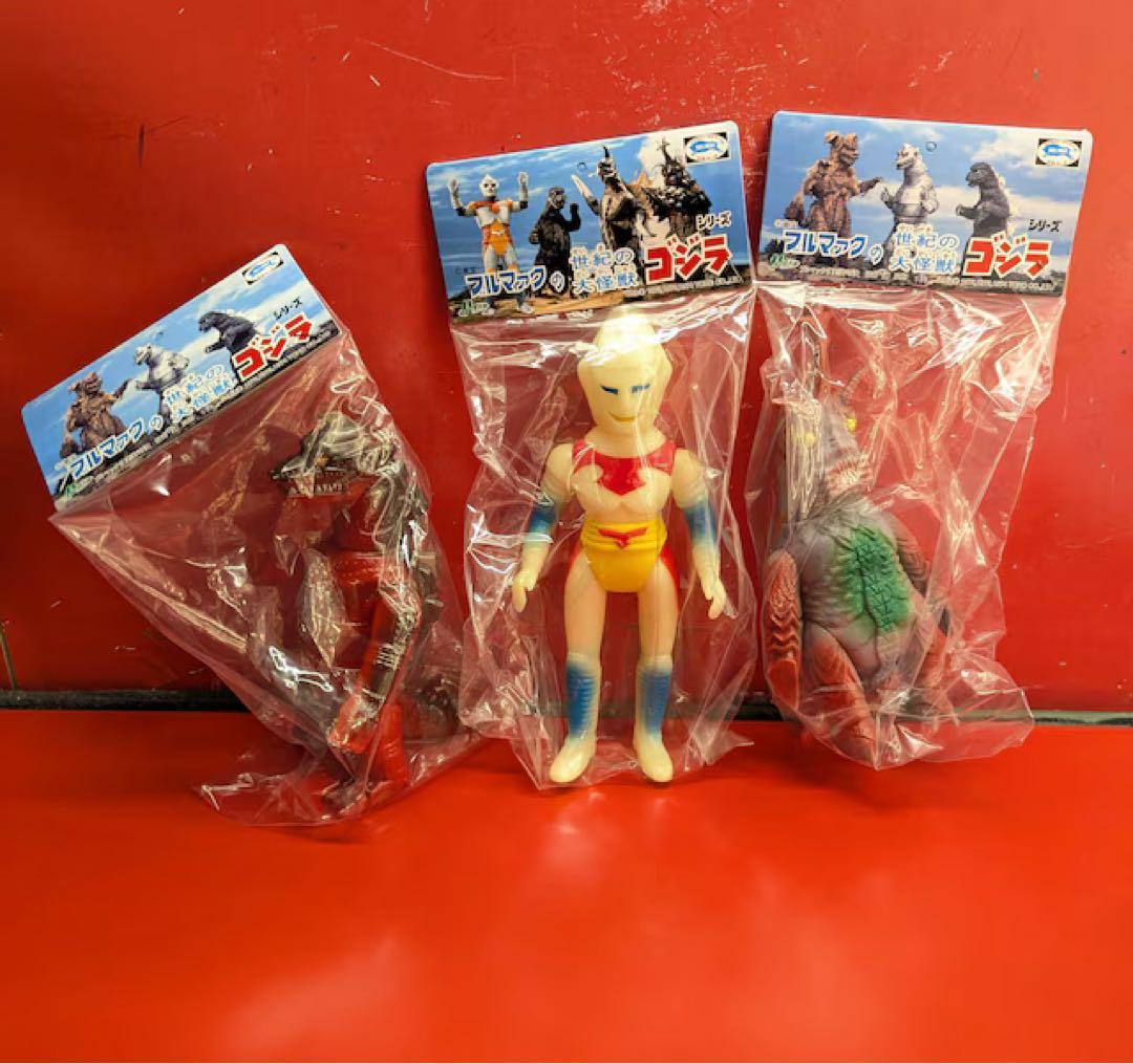 【即購入ok】世紀の大怪獣ブルマァクの東宝ミドル怪獣6体セット怪獣のたまご