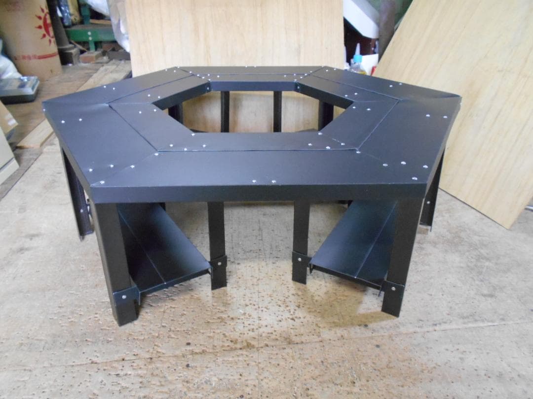 ヘキサテーブル 2分割 ブラック 内径広タイプ 焚火テーブル ガルバ 折畳 自作