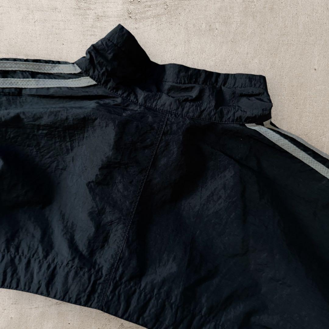 美品アディダス90sナイロンジャケットパフォーマンスロゴ刺繍ドローコード短丈古着