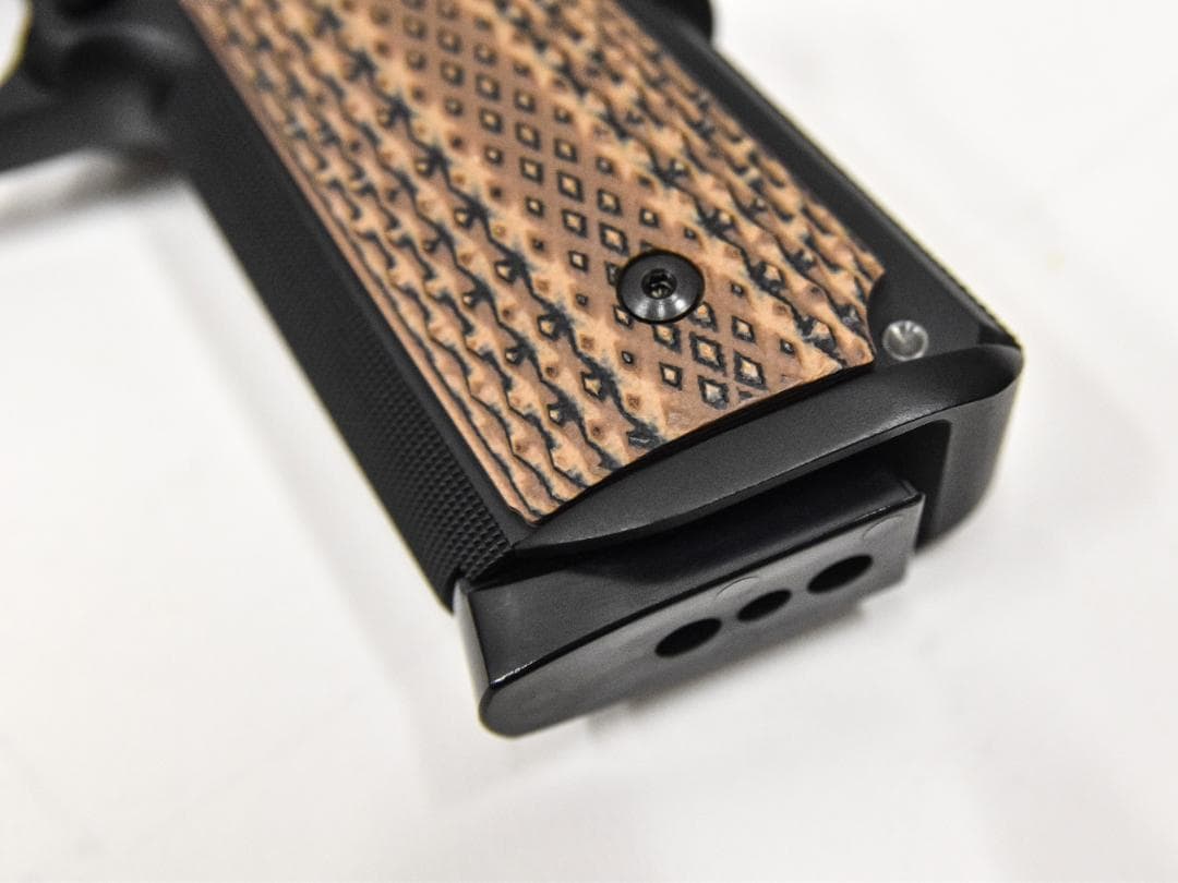 WA ウエスタンアームズ ナイトホーク コスタ リーコン Vzグリップ付き