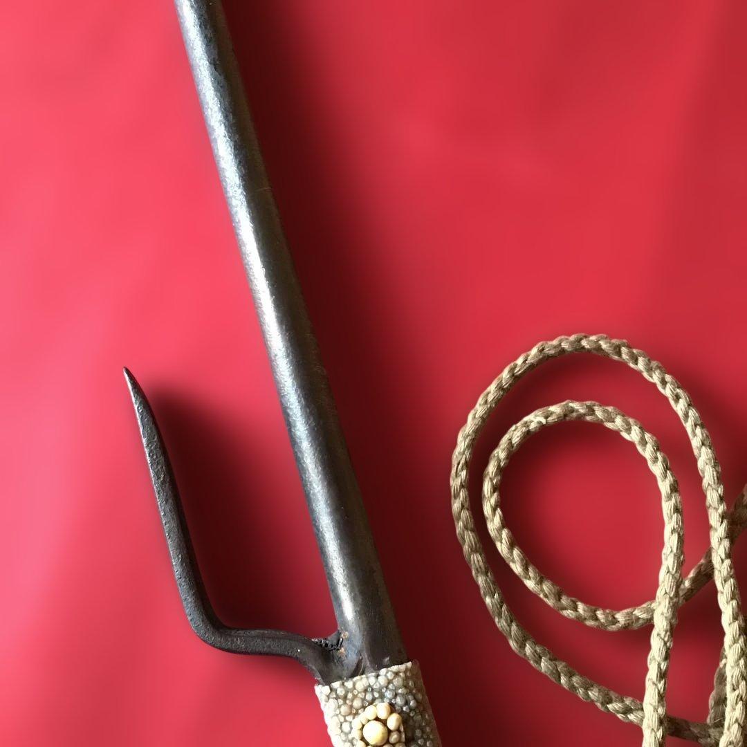 時代物　大型　十手　鮫皮巻