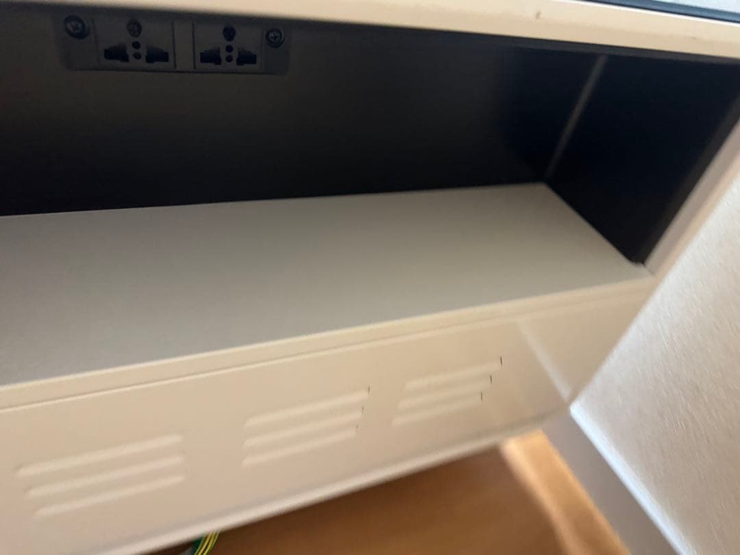 ルーザーLOOZER 冷蔵庫付き スマートテーブル　65L stb65 2021