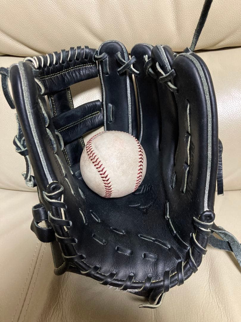 ミズノmizuno 軟式　黒　H selection 03 限定モデル　29cm