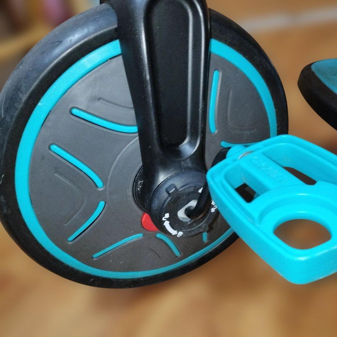 美品　GLOBBER エクスプローラー トライク 3in1 三輪車