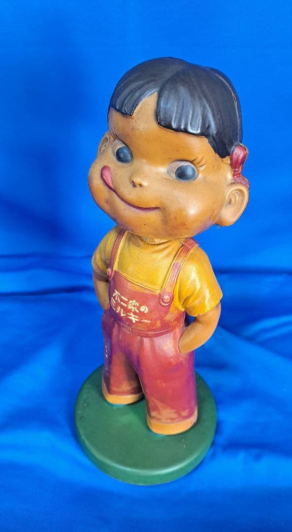 不二家ペコちゃん　ペコちゃん人形　セルロイド製　木製台座