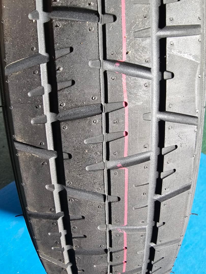 60ハリアー スペアタイヤ 未使用