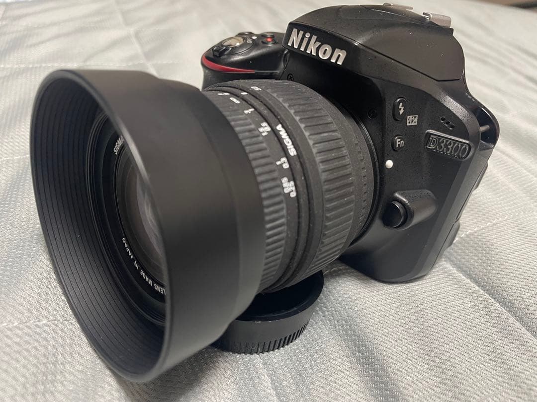 【ニコン】Nikon D3300 ボディ　おまけレンズ