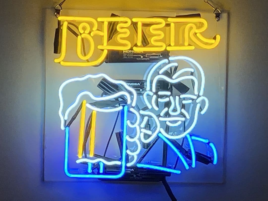 ネオンライト　ネオンサイン　BEER 居酒屋　インテリア　間接照明　看板