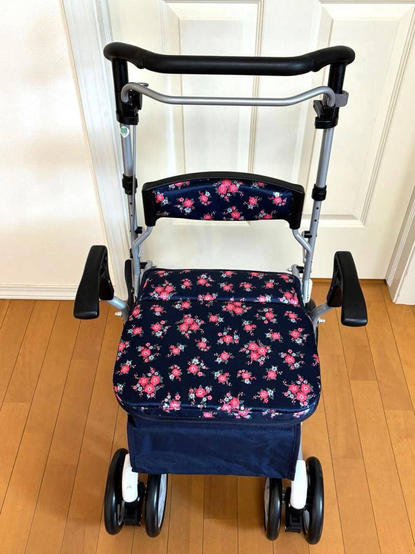 新品同様　シルバーカーデュオST 買い物カート　手押し車　花柄　折り畳み