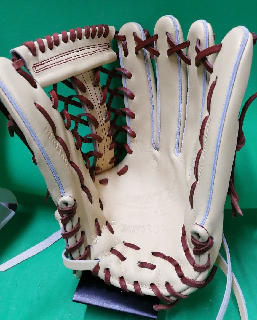 368.TRUST X 硬式グラブ