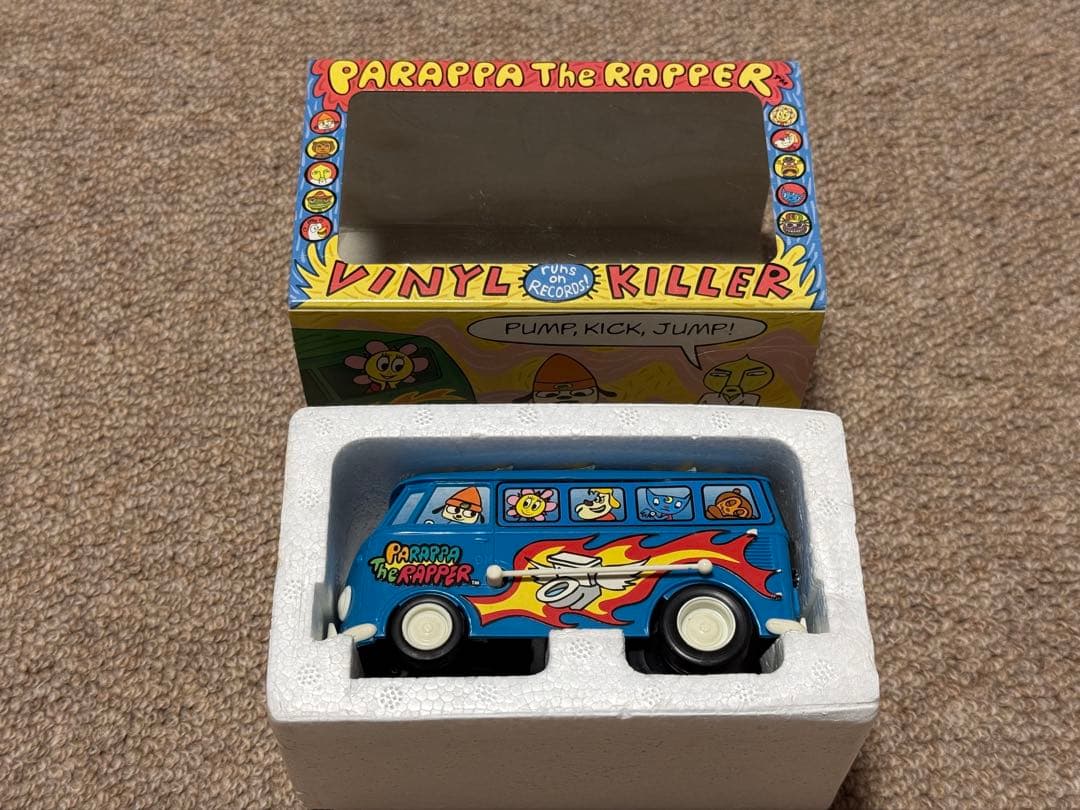 『パラッパラッパー』の「ヴァイナル・キラー」レコードプレーヤー