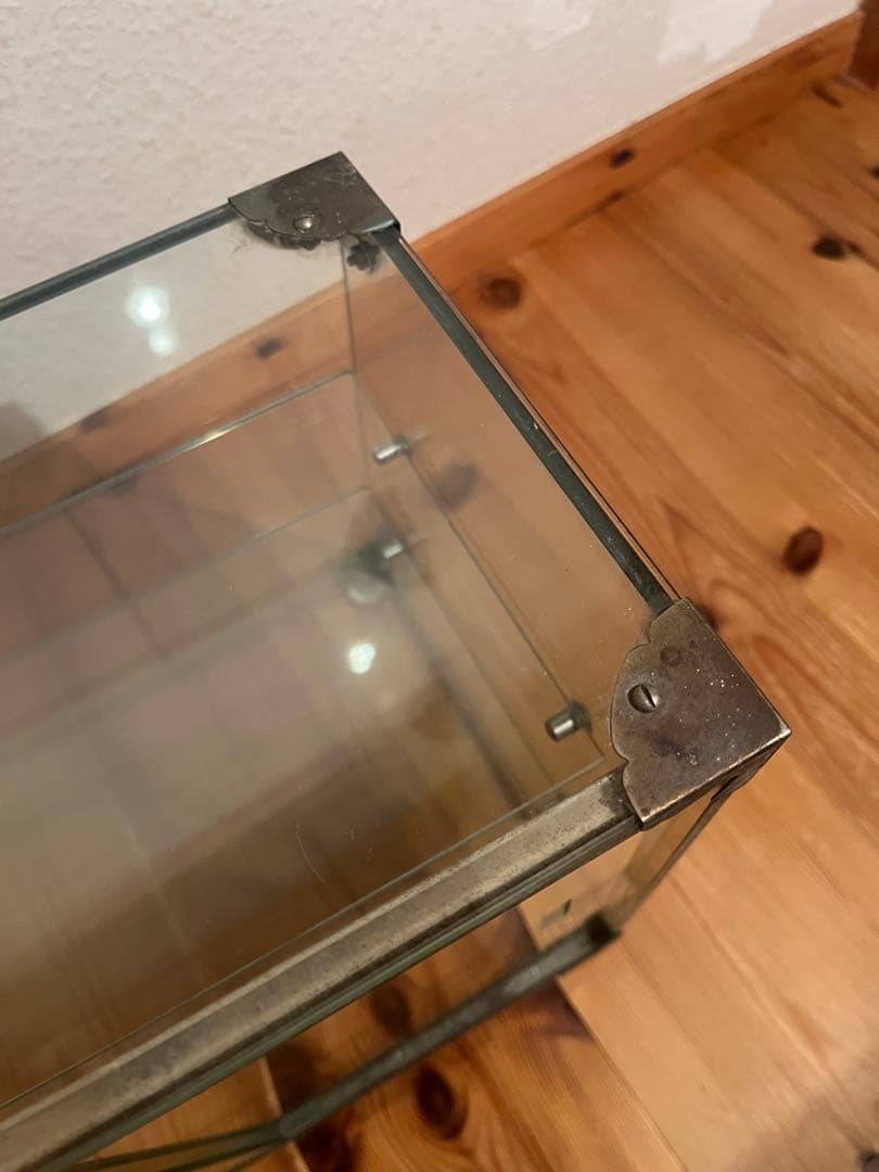 seven 昭和レトロ ガラスケース ショーケース 正面斜めガラス