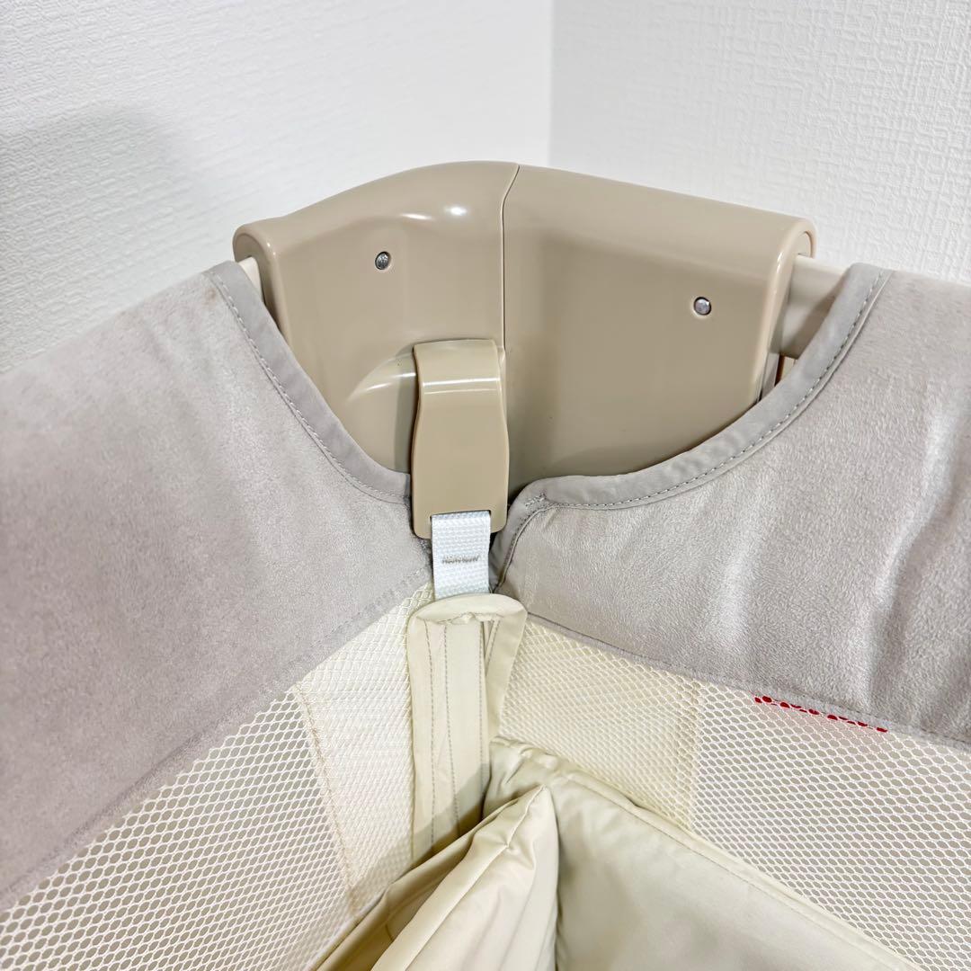 美品　アップリカ　ココネル　エアー　プラス　ベビーベッド　最上位モデル