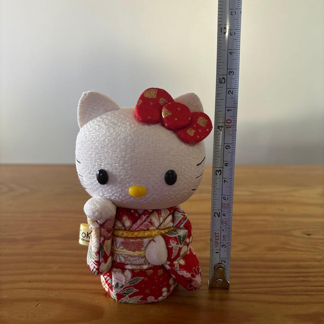 招きハローキティ 着物 縁起物
