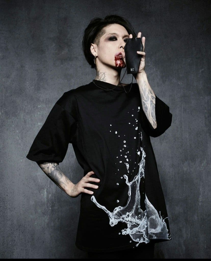 U.R.G.E 葉月 Tシャツ