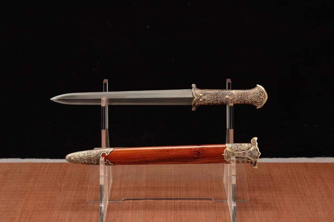 【銅装短剣】古兵器 武具　刀装具　日本刀　模造刀 居合刀  肋差   短刀 1本