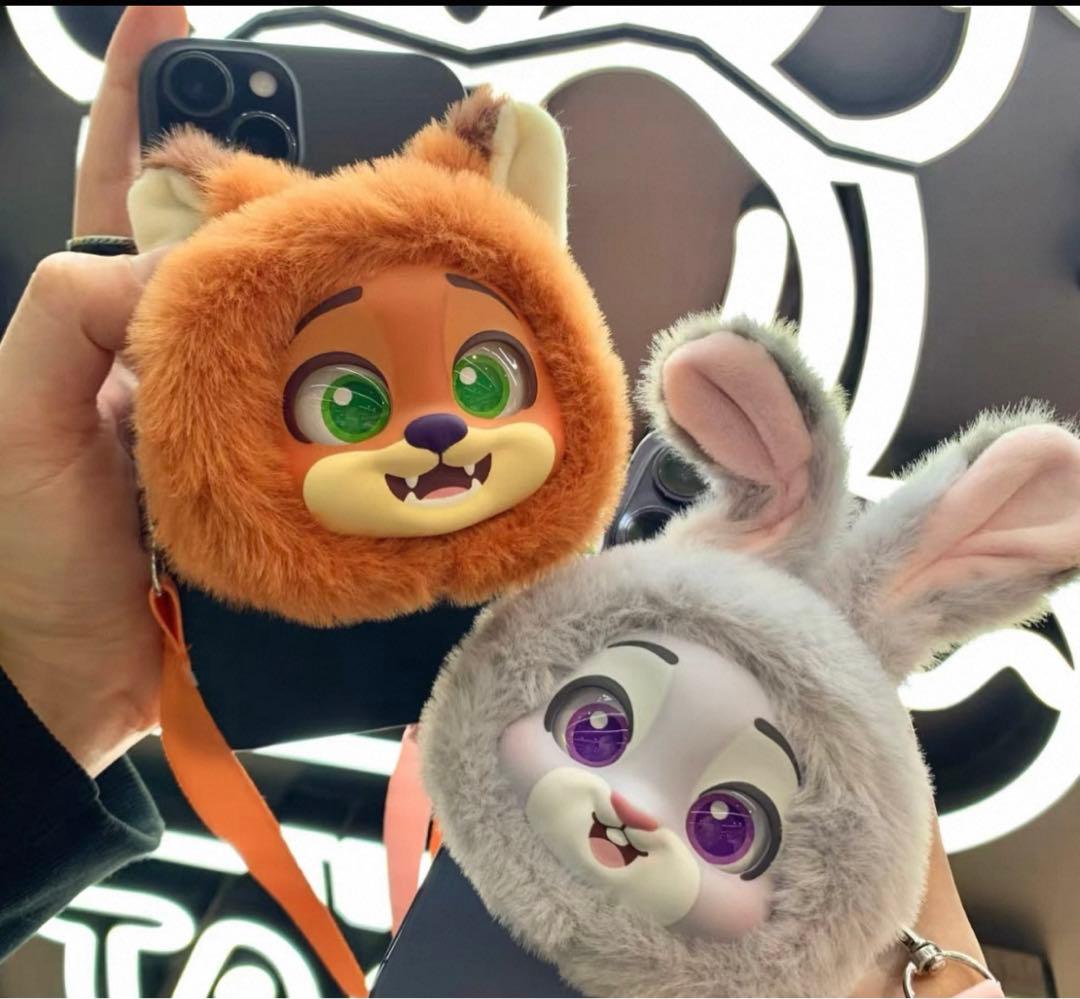 ズートピア2　EMOJIS SERIES 携帯ケース✖️6個(各1個)