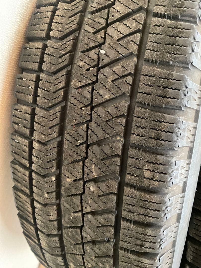 土日限定価格　軽自動車全般　送料込み　バリ溝　スタッドレス　155 65 14