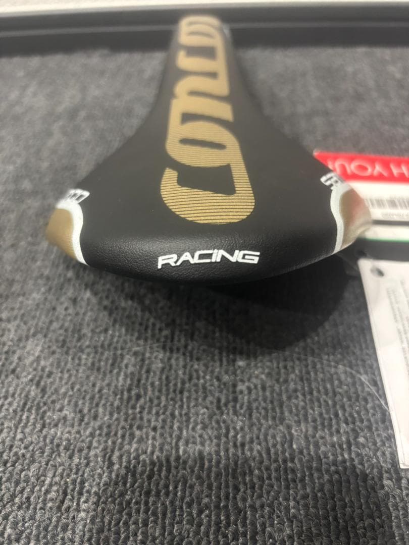 セラサンマルコ コンコールレーシング サドル