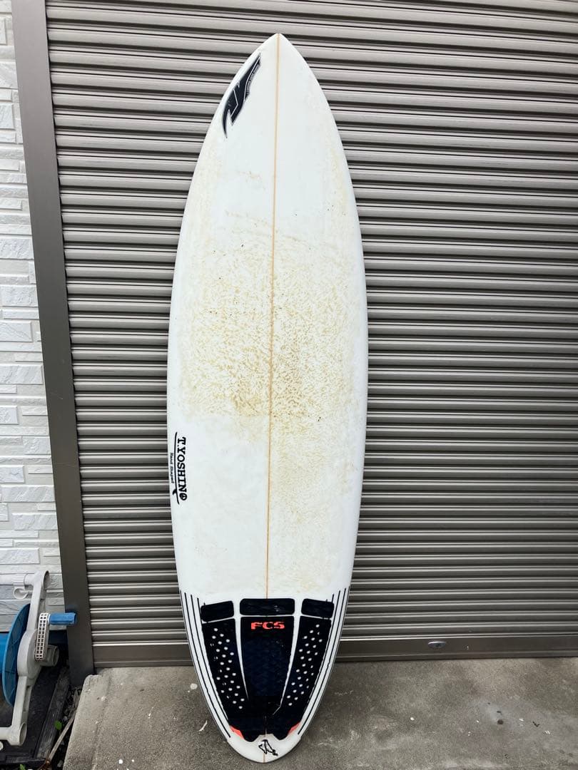 ヨシノシェイプサーフボードPU5.9