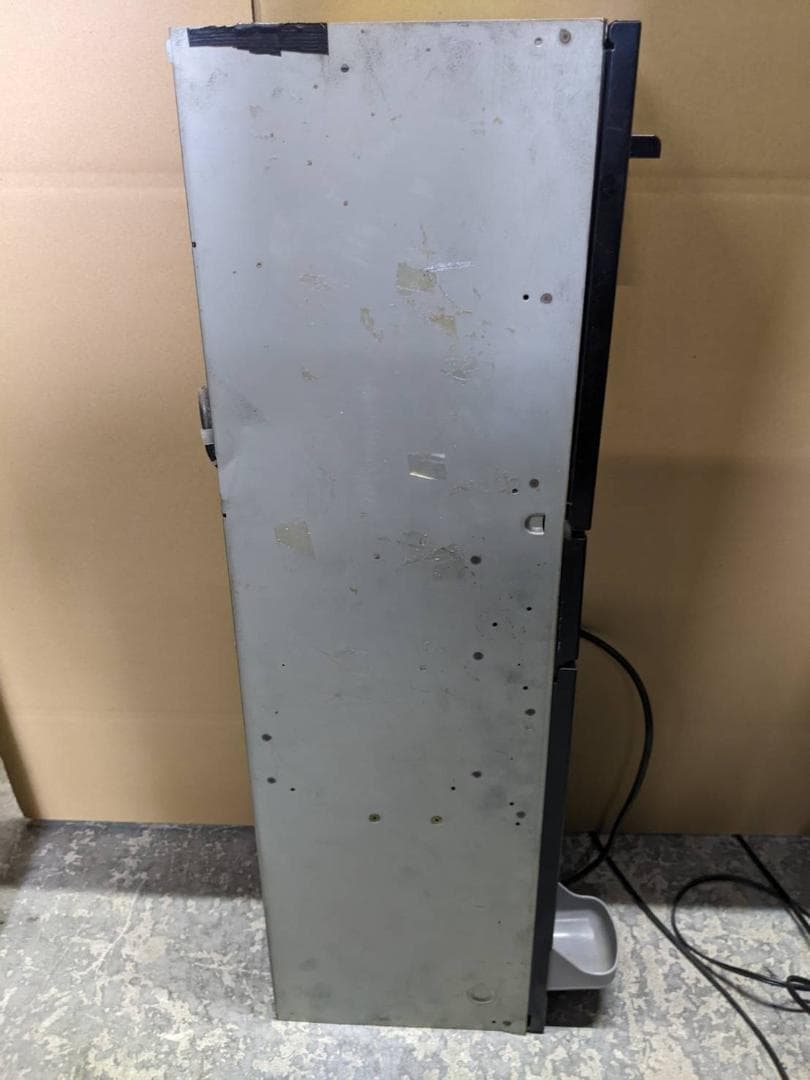 両替機　サンド型　千円を100円玉10枚へ両替