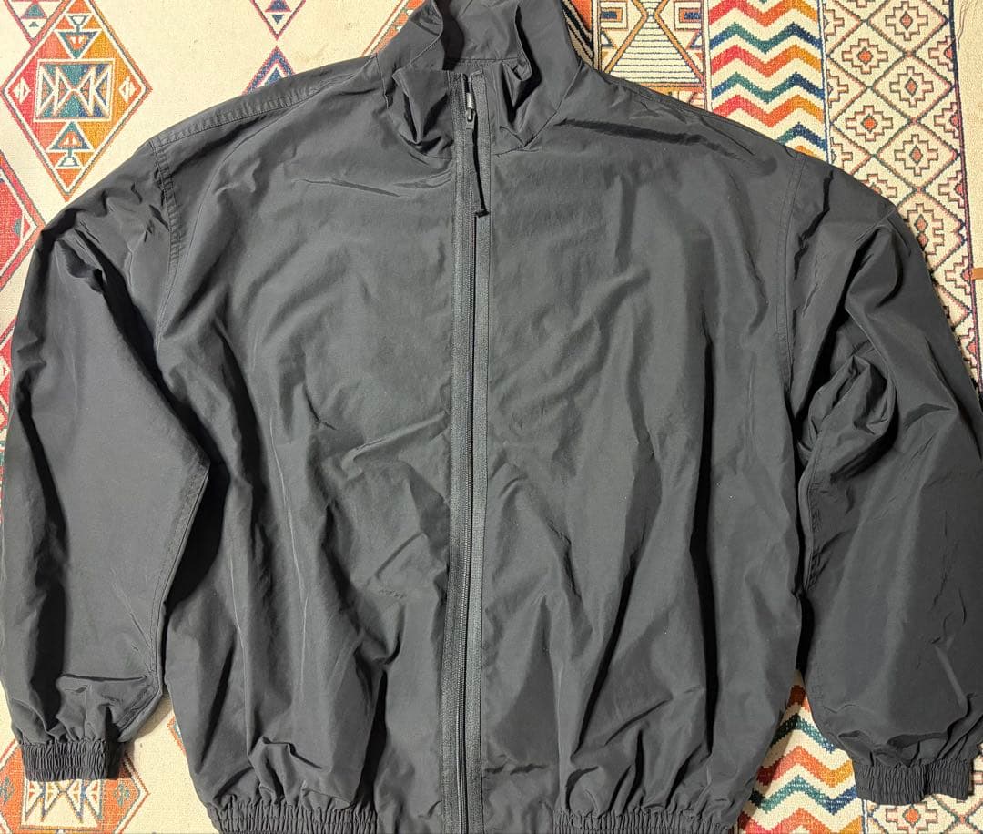 希少新品　Acne Studios ブラック ナイロンジャケット 42