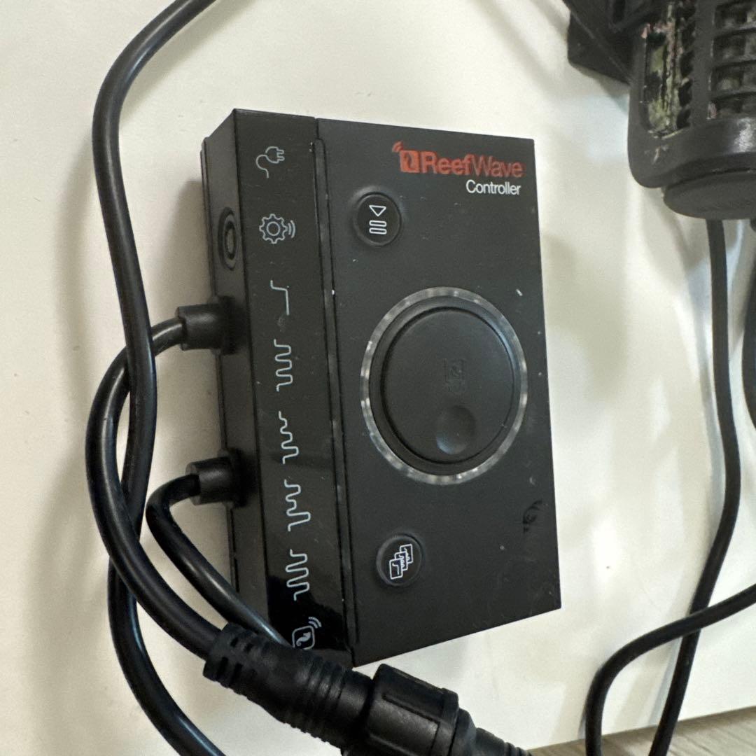 ReefWave45フローポンプ　レッドシー