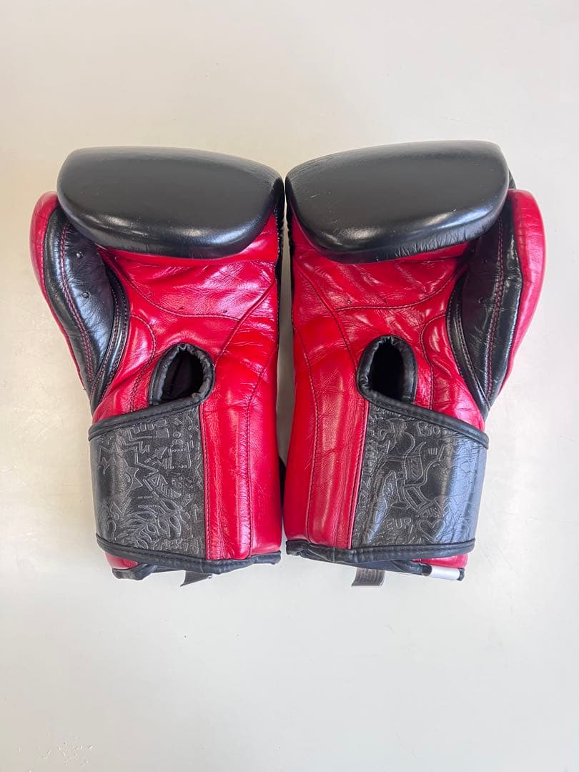 CLETO REYES レイジェス　ボクシンググローブ 赤黒　14オンス
