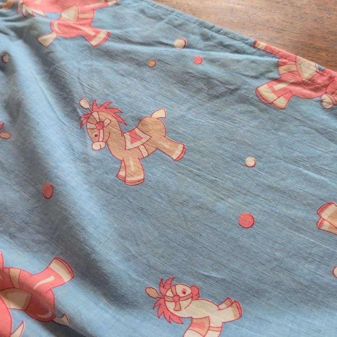 パッチワークキルト　アンティークキルト　動物柄