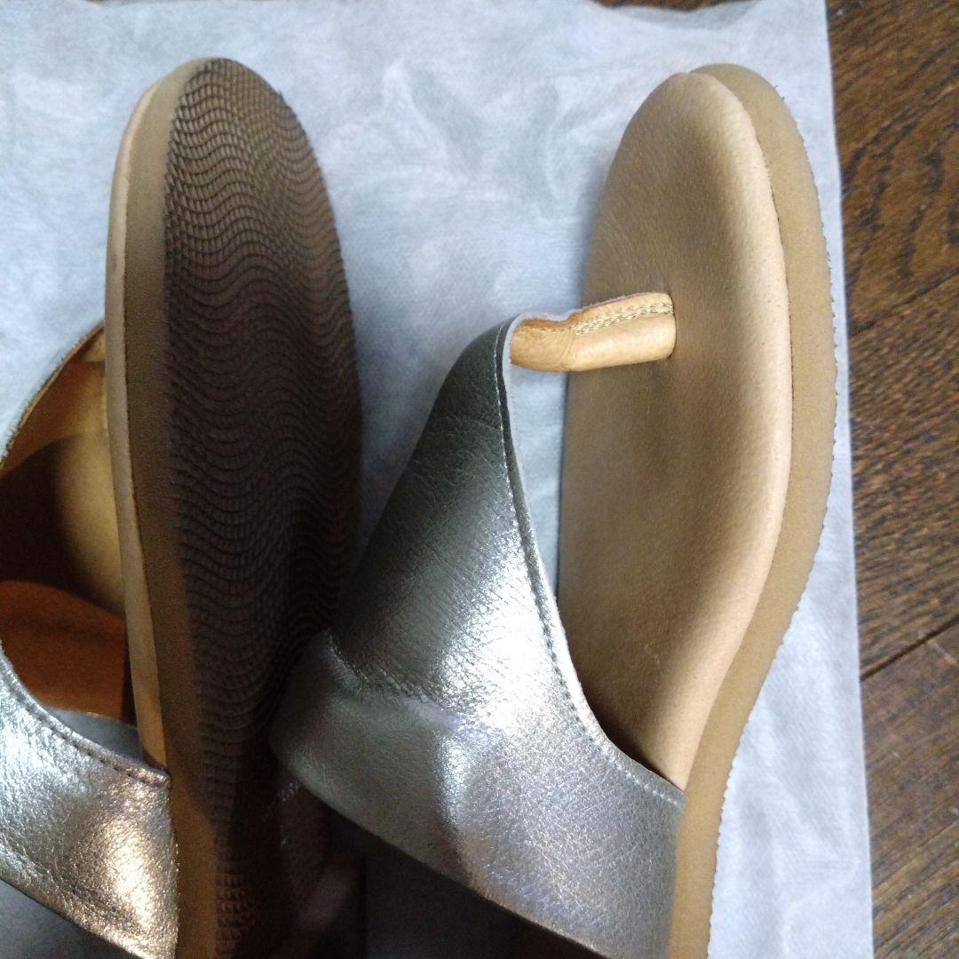 que シルバー トングサンダル