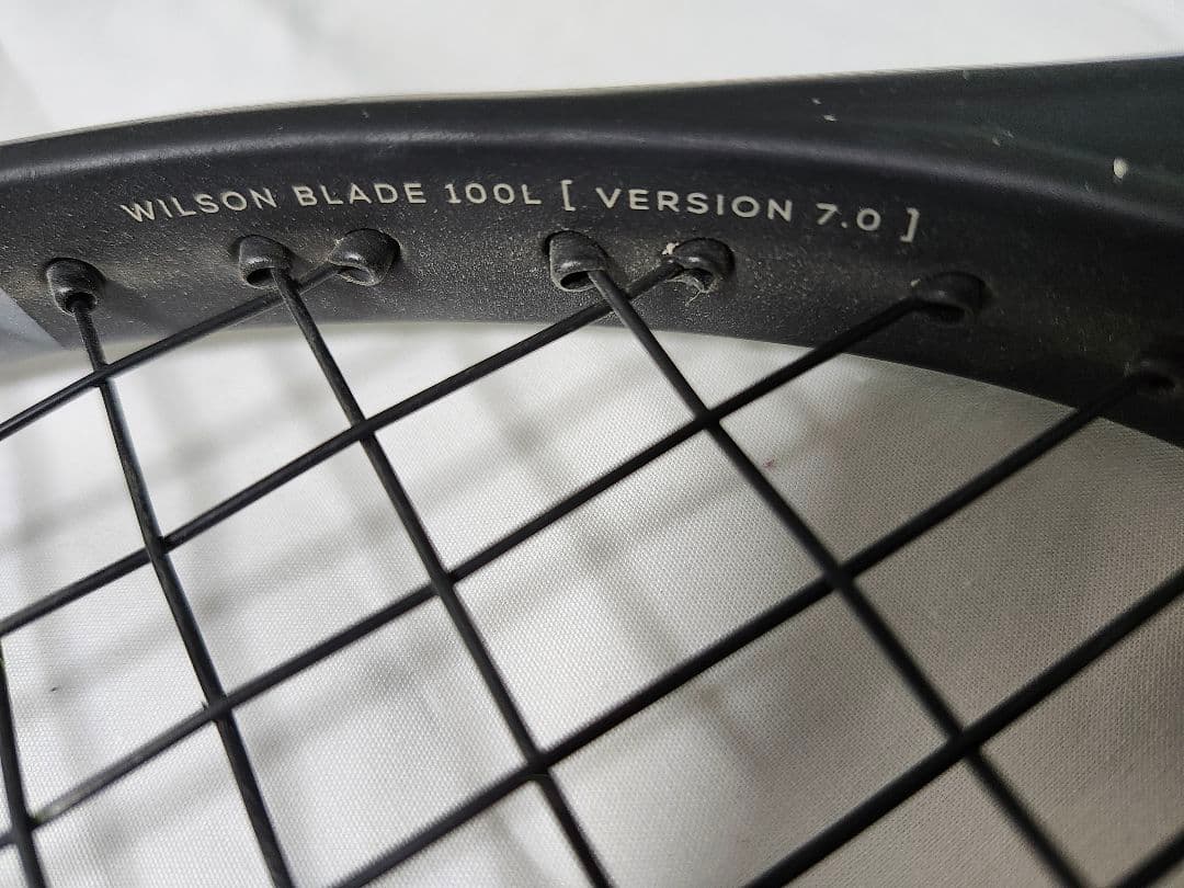 Wilson Blade 100L [Version 7.0] テニスラケット
