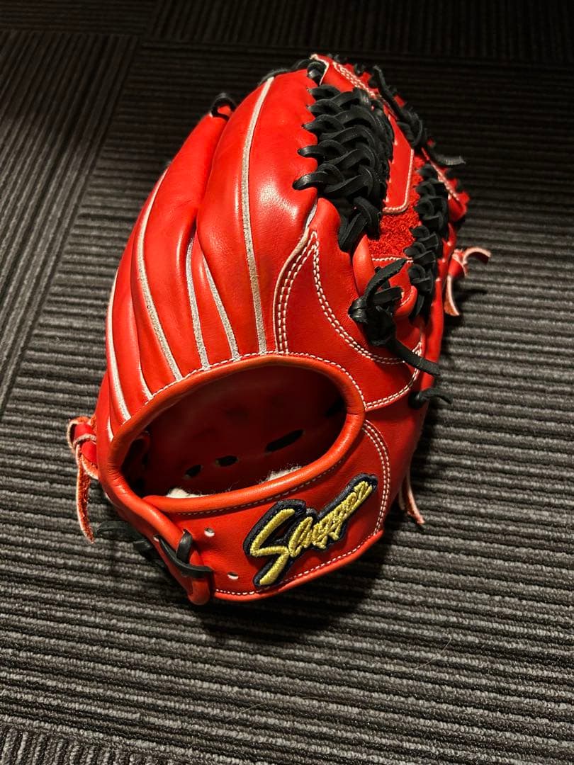 久保田スラッガー硬式グローブ福岡支店型付け