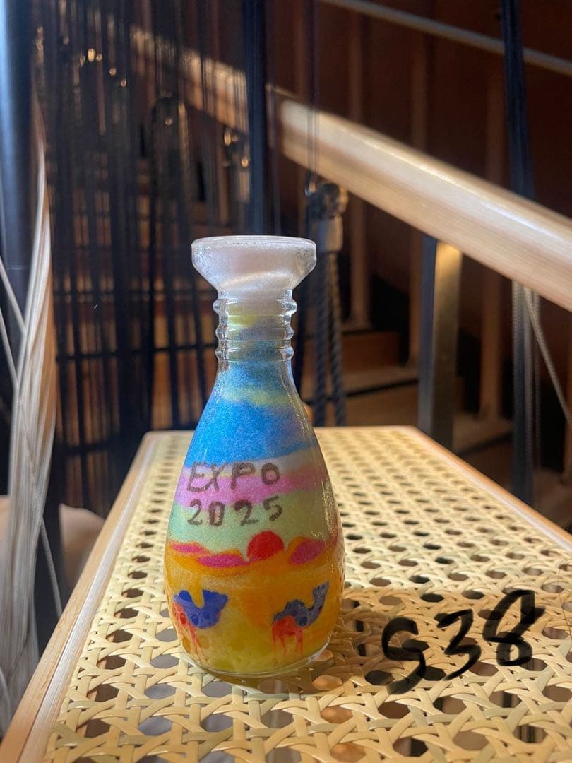 p*0様 S-38 ヨルダンの砂　サンドアート