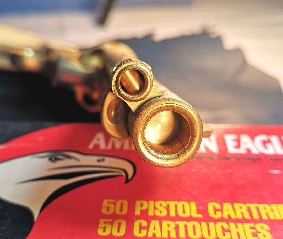 THE JOHN WAYNE REVOLVER 金属製モデルガン