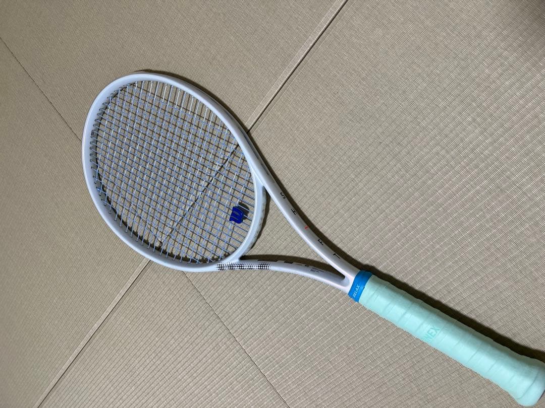 SHIFT テニスラケット ホワイト/ブルー