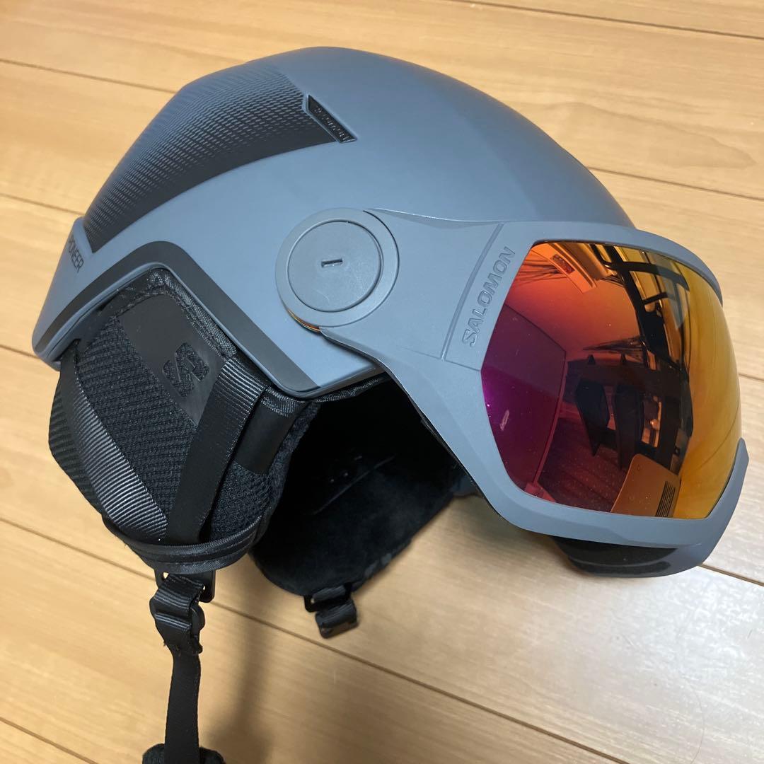 サロモン バイザー付きヘルメット Lサイズ