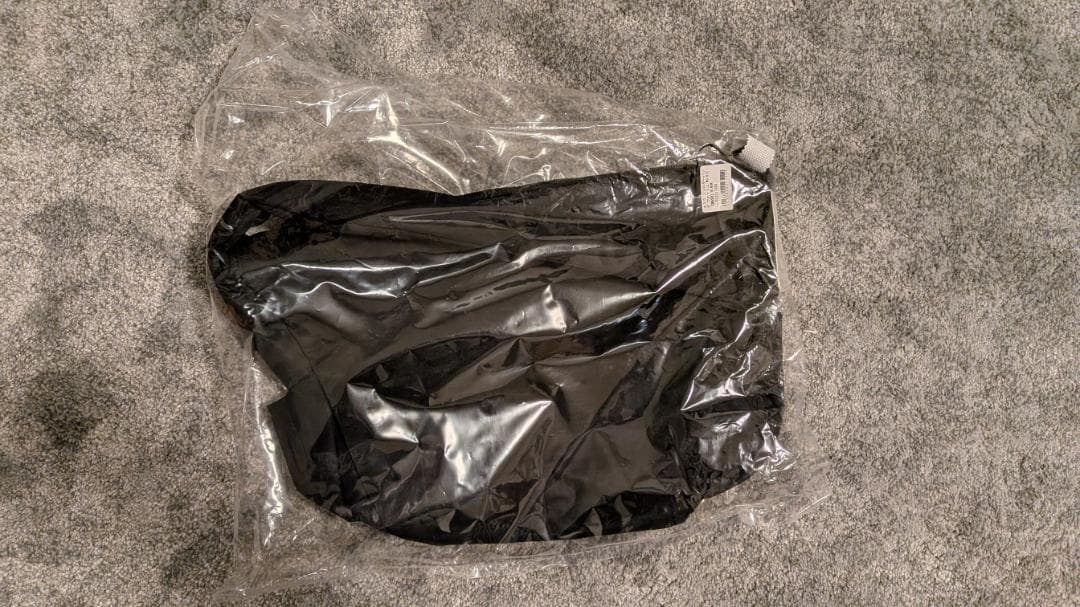 未使用　NESK メッセンジャーバッグ NS-012