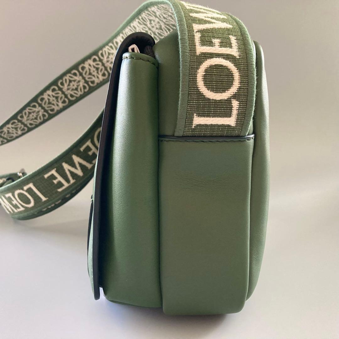 美品 LOEWE ロエベ ミリタリー メッセンジャーバッグ ショルダーバッグ