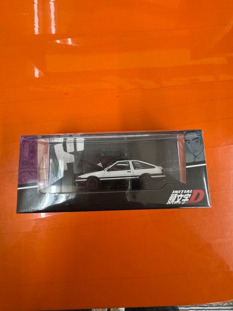 希少！INITIAL D AE86 ミニカー 1/64