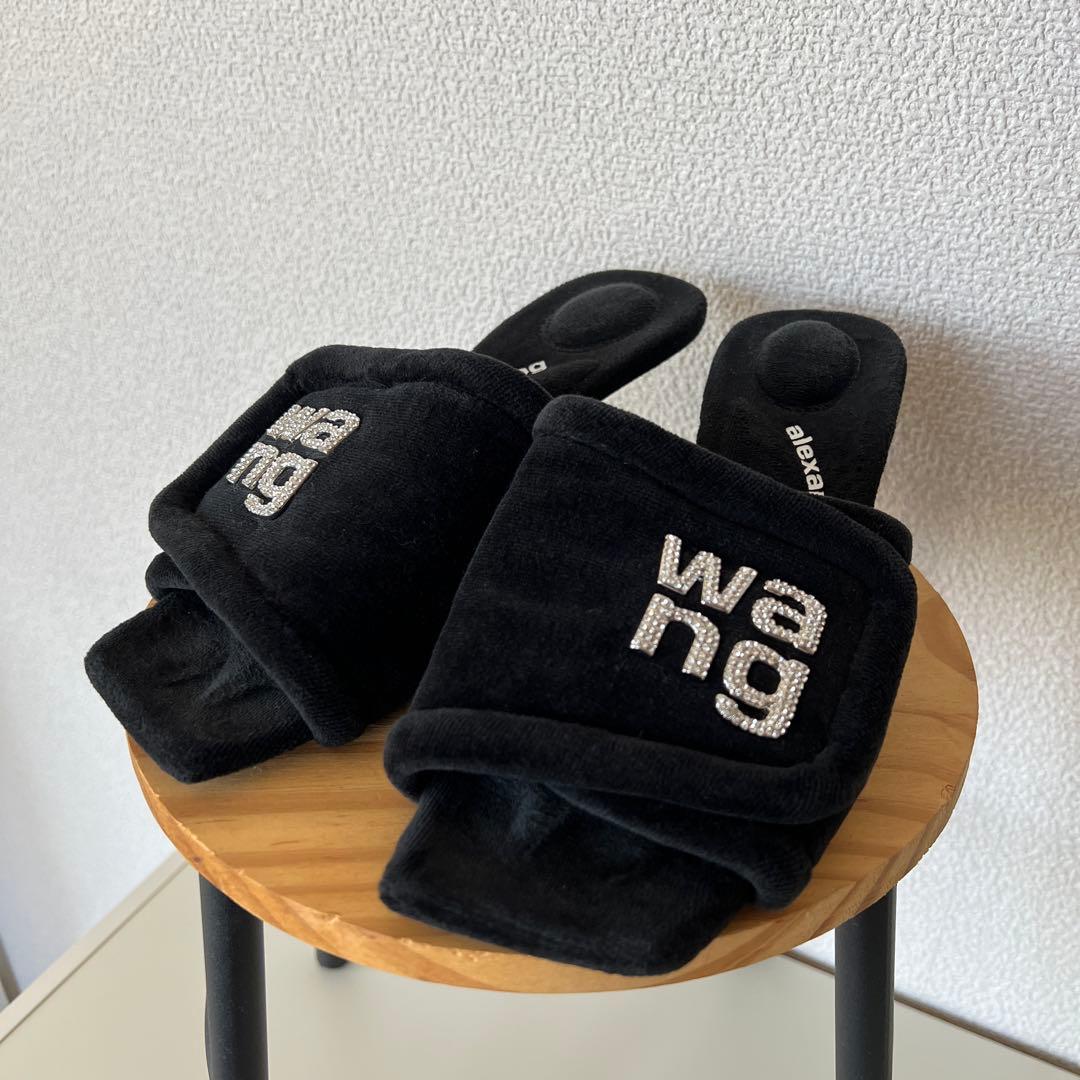 alexander wangベロアミュール