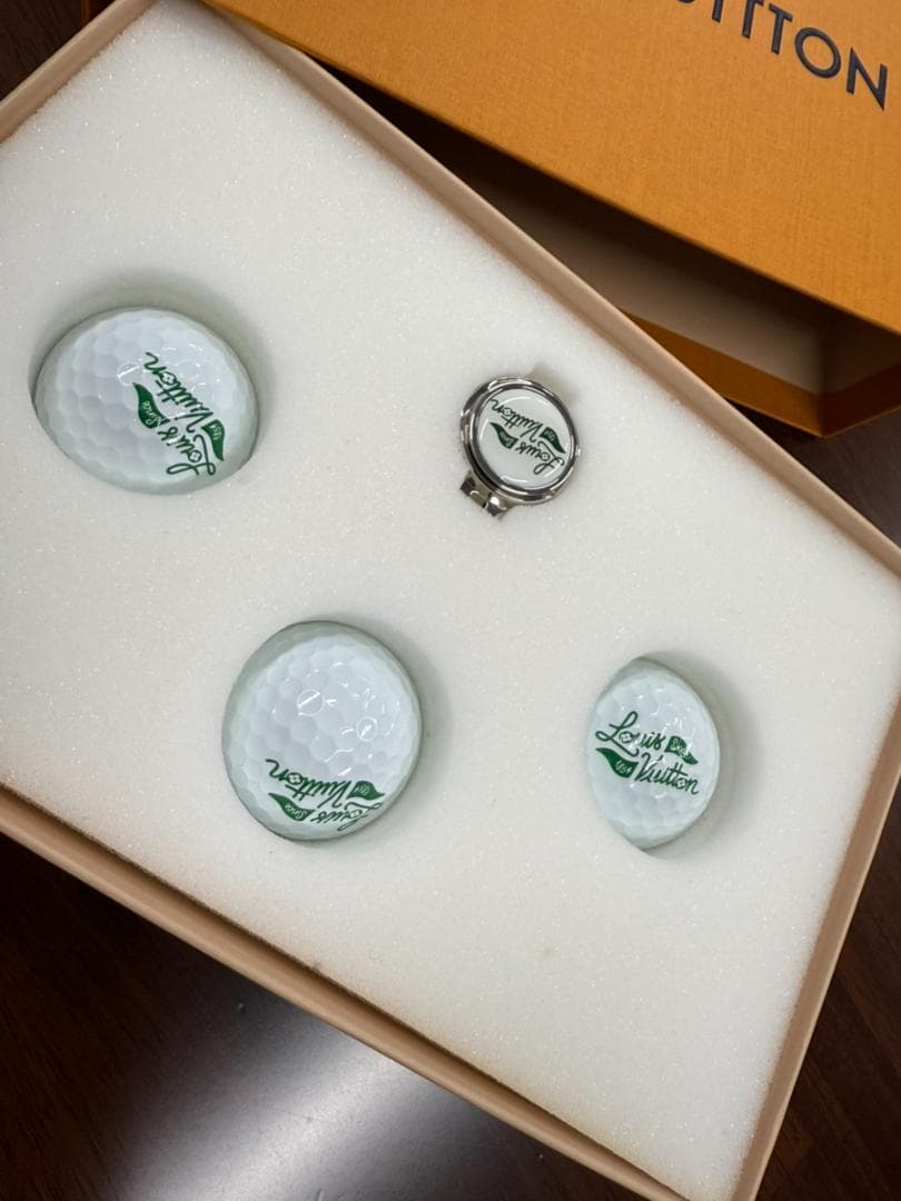 LOUIS VUITTON ゴルフボールセット未使用