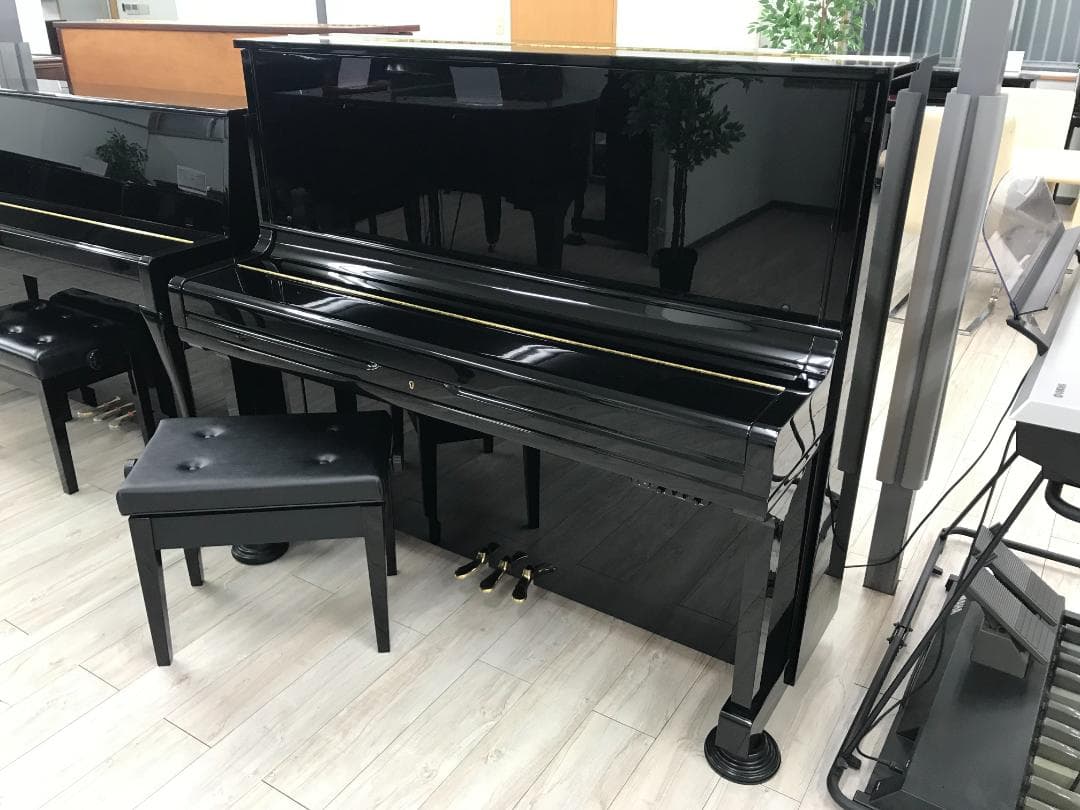 ★68336【アップライトピアノ】YAMAHA　YUS3SEB